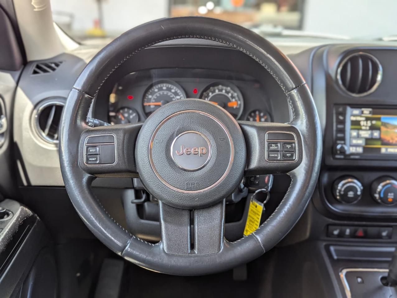 Jeep Patriot FWD 4dr Latitude 2014