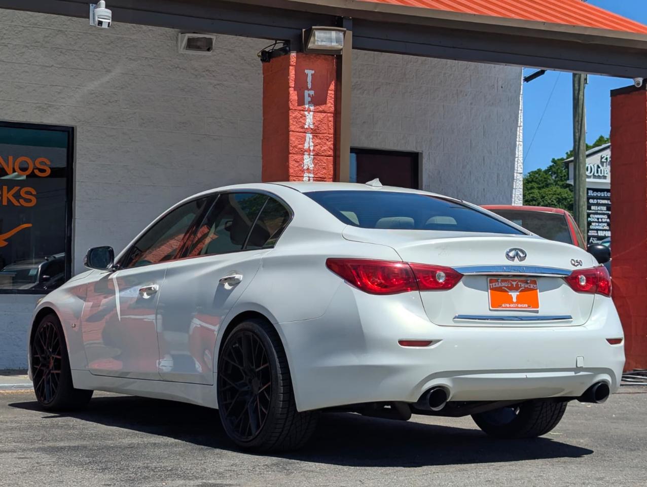 Infiniti Q50 4dr Sdn Premium RWD 2015