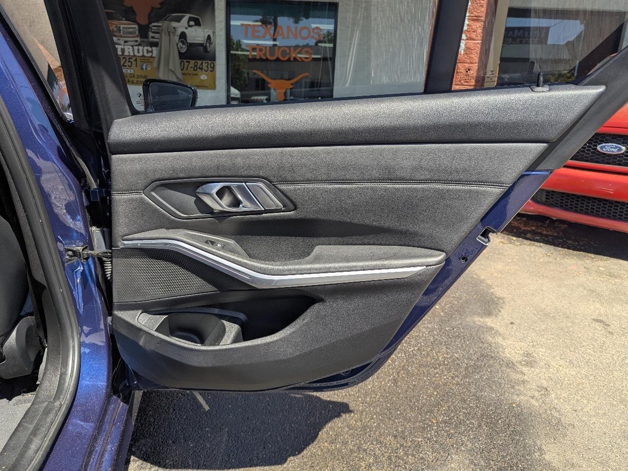 BMW 3 Series 330i xDrive Sedan 2019