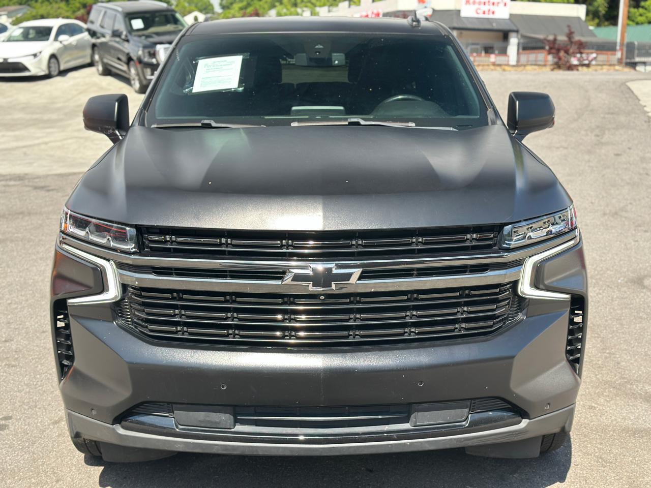 Chevrolet Suburban 4WD 4dr RST 2022