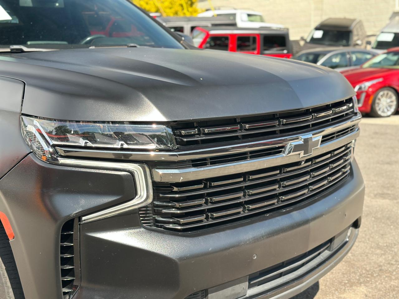 Chevrolet Suburban 4WD 4dr RST 2022