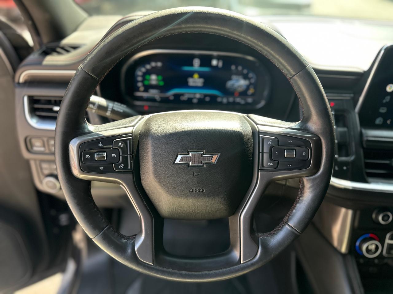 Chevrolet Suburban 4WD 4dr RST 2022