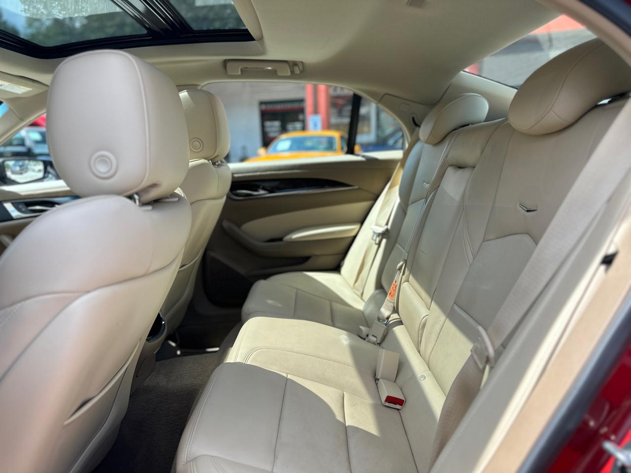 Cadillac CTS Sedan 4dr Sdn 2.0L Turbo Luxury RWD 2015