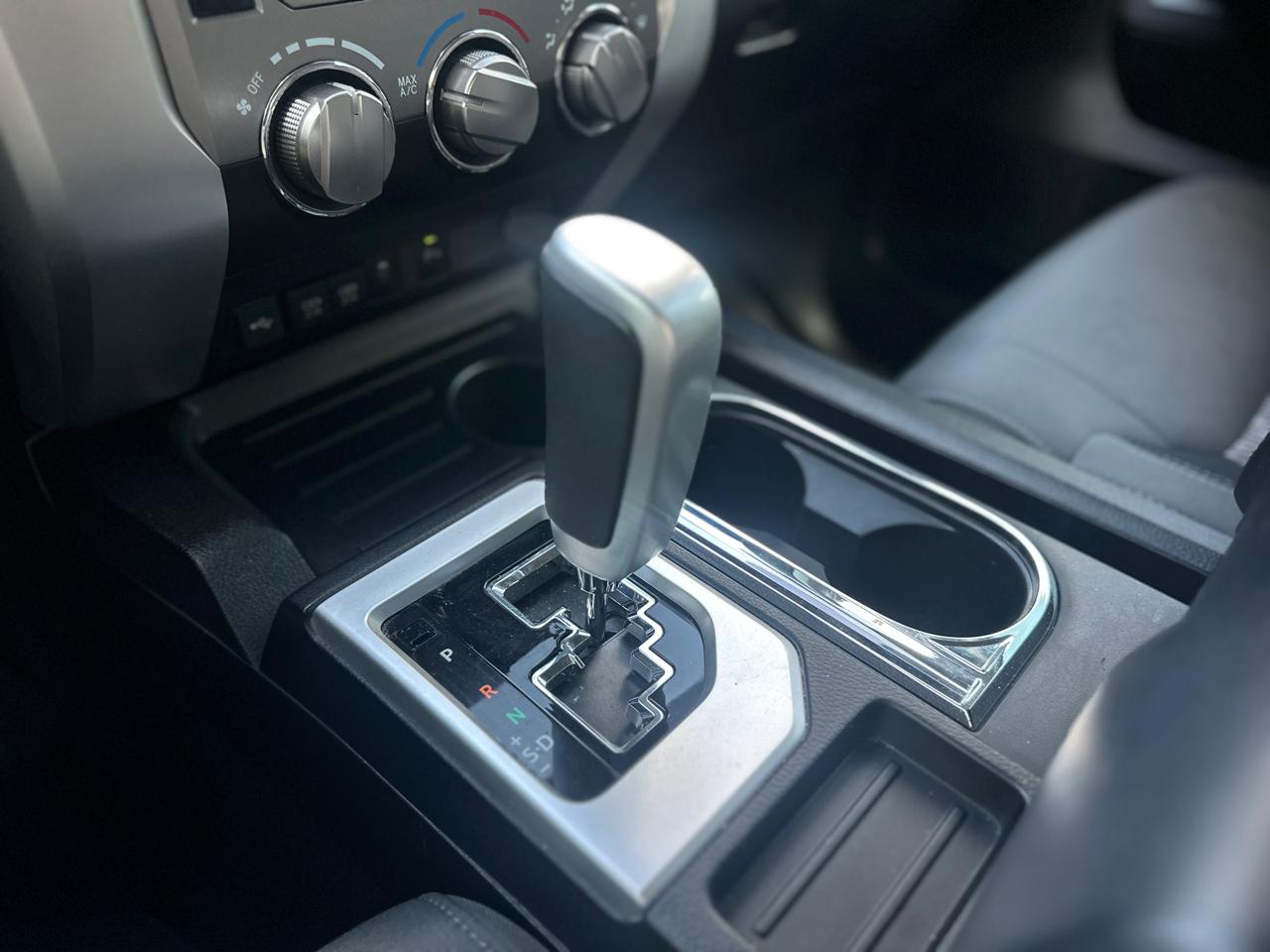 Toyota Tundra 2WD SR5 CrewMax 5.5' Bed 5.7L (Natl) 2021