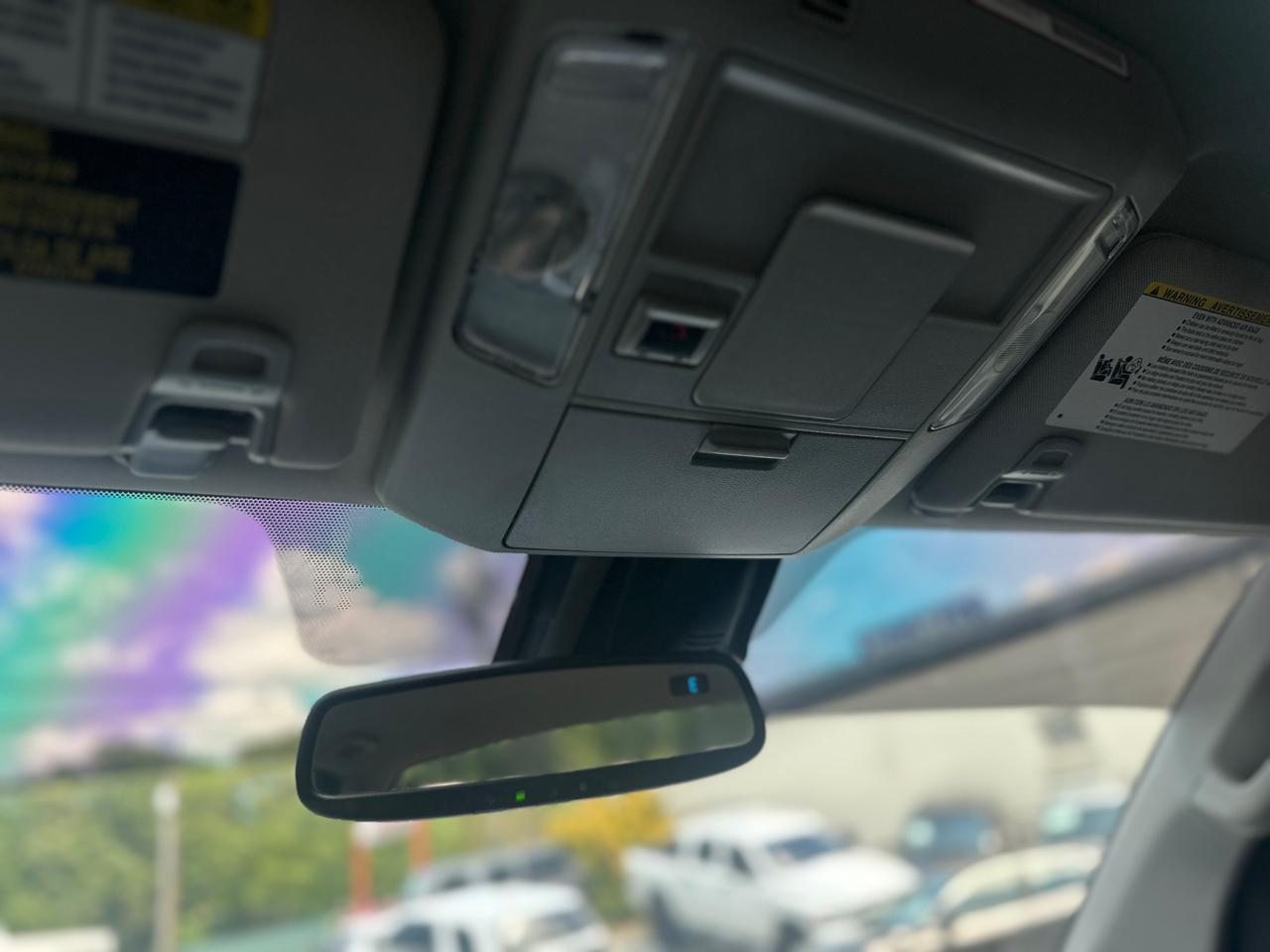 Toyota Tundra 2WD SR5 CrewMax 5.5' Bed 5.7L (Natl) 2021