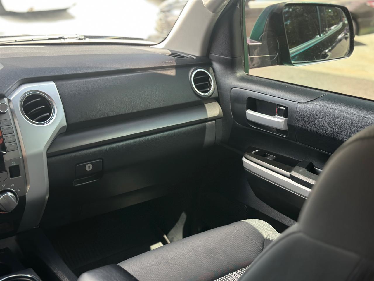 Toyota Tundra 2WD SR5 CrewMax 5.5' Bed 5.7L (Natl) 2021