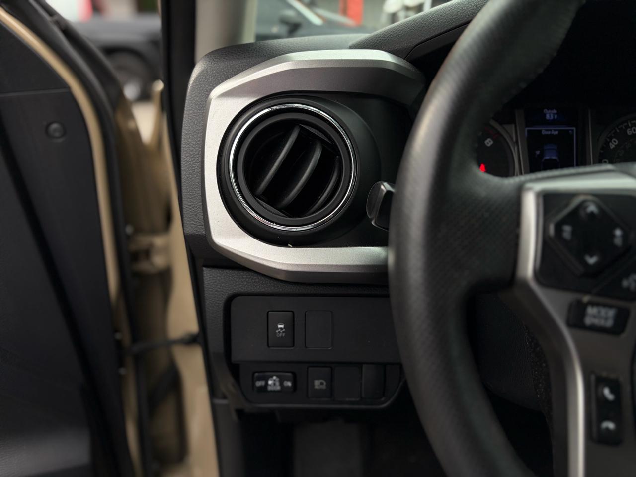 Toyota Tacoma 2WD TRD Off Road Double Cab 5' Bed V6 AT (Natl) 2020