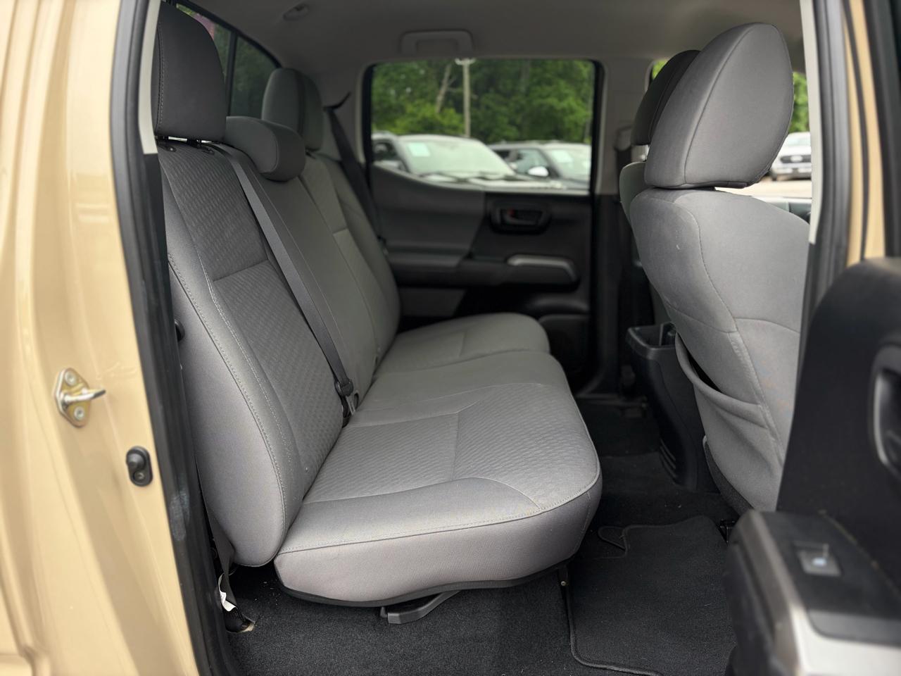 Toyota Tacoma 2WD TRD Off Road Double Cab 5' Bed V6 AT (Natl) 2020