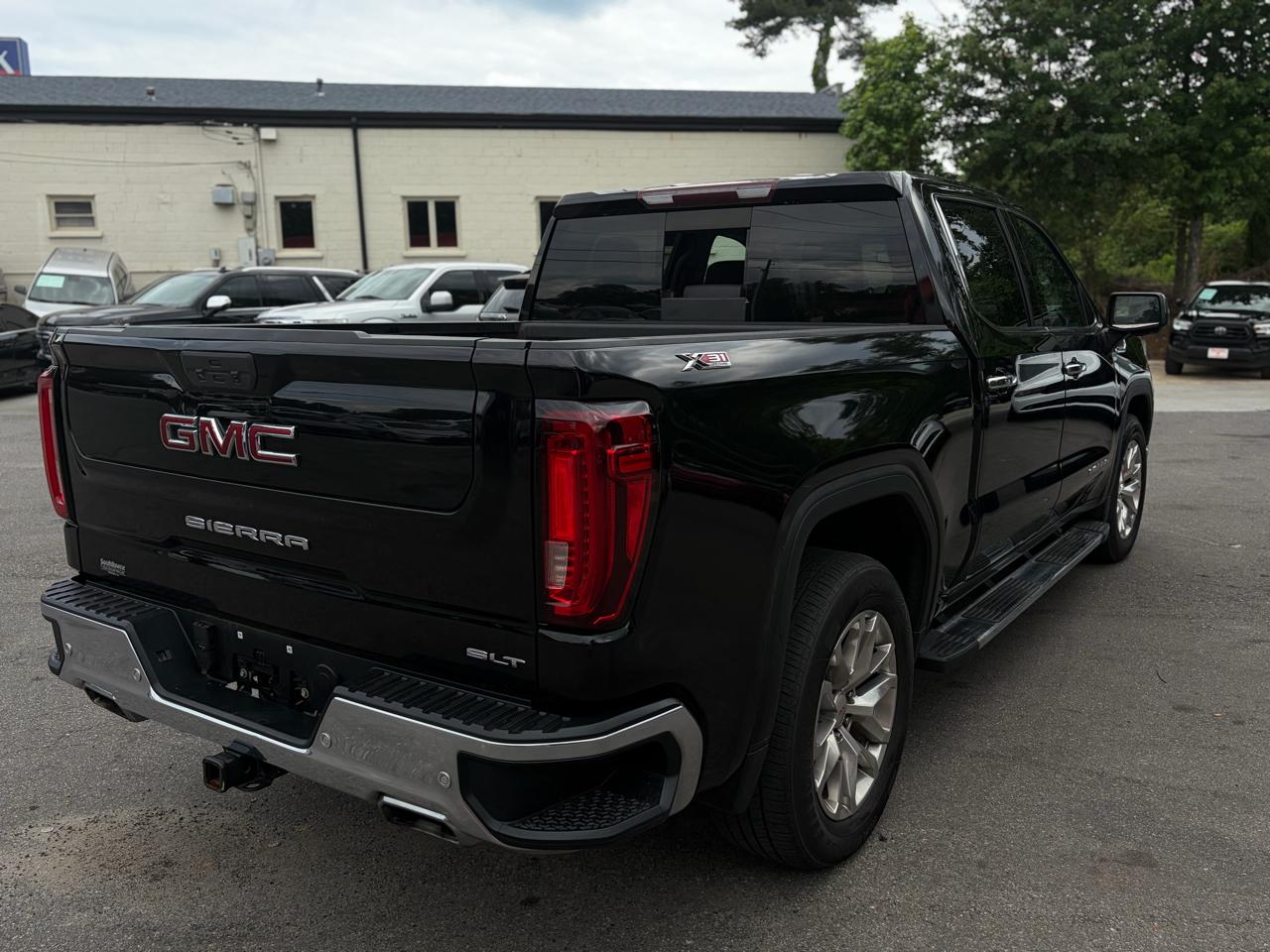 GMC Sierra 1500 4WD Crew Cab 147" SLT 2019