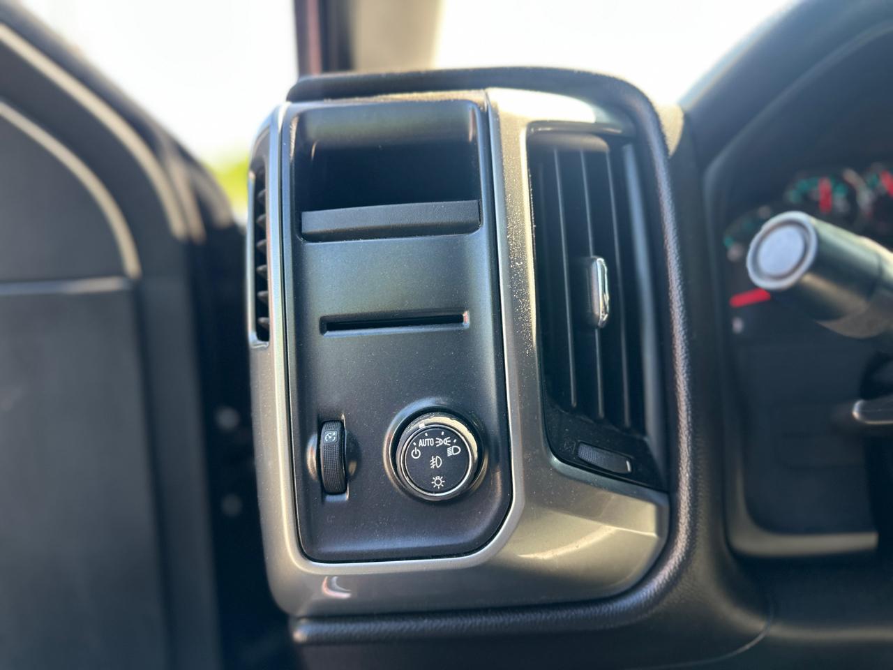 Chevrolet Silverado 1500 2WD Crew Cab 143.5" LT w/1LT 2016