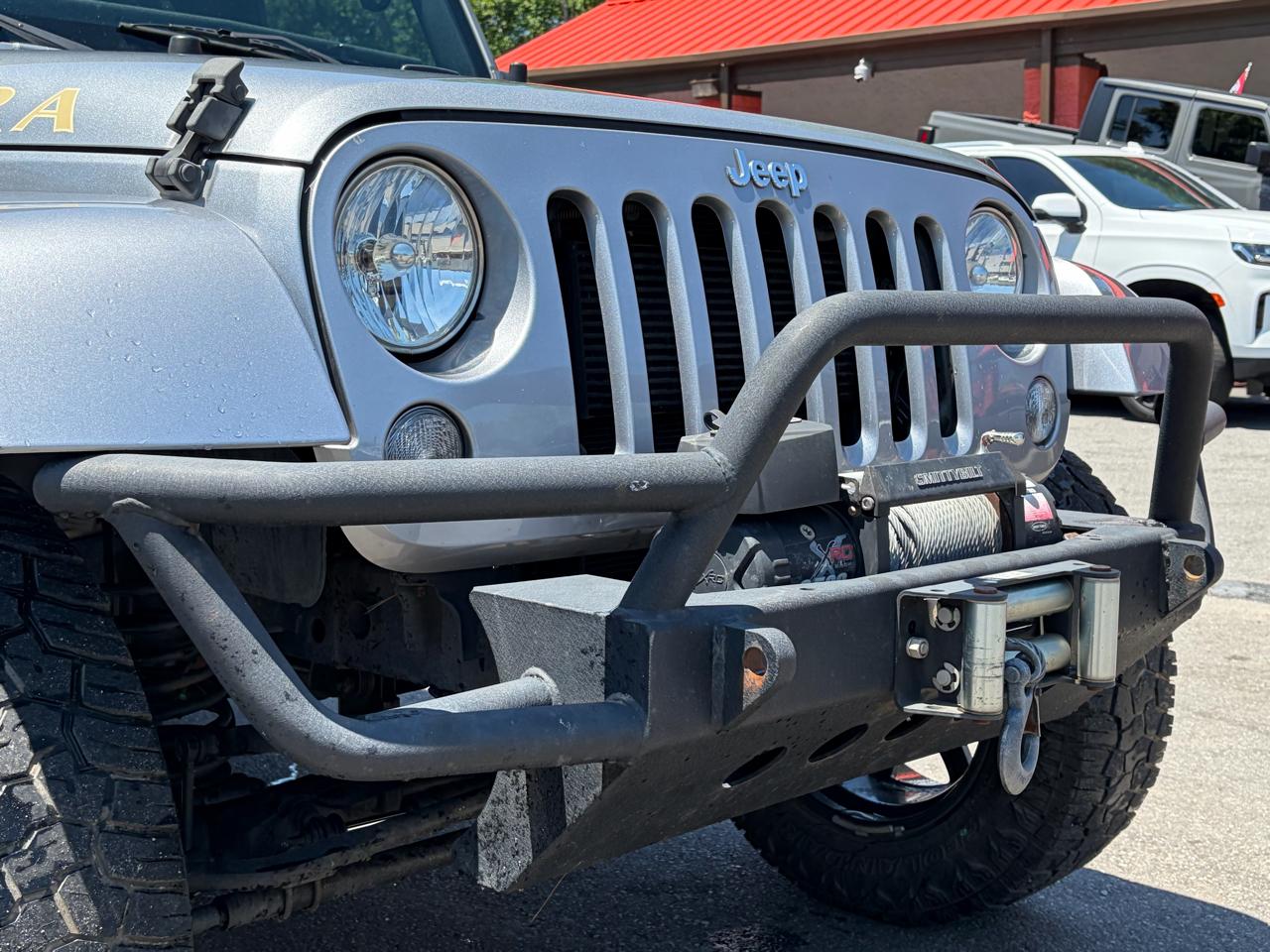 Jeep Wrangler Unlimited 4WD 4dr Sahara 2015
