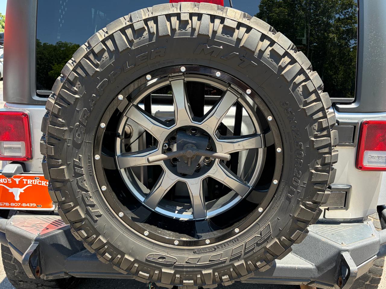 Jeep Wrangler Unlimited 4WD 4dr Sahara 2015
