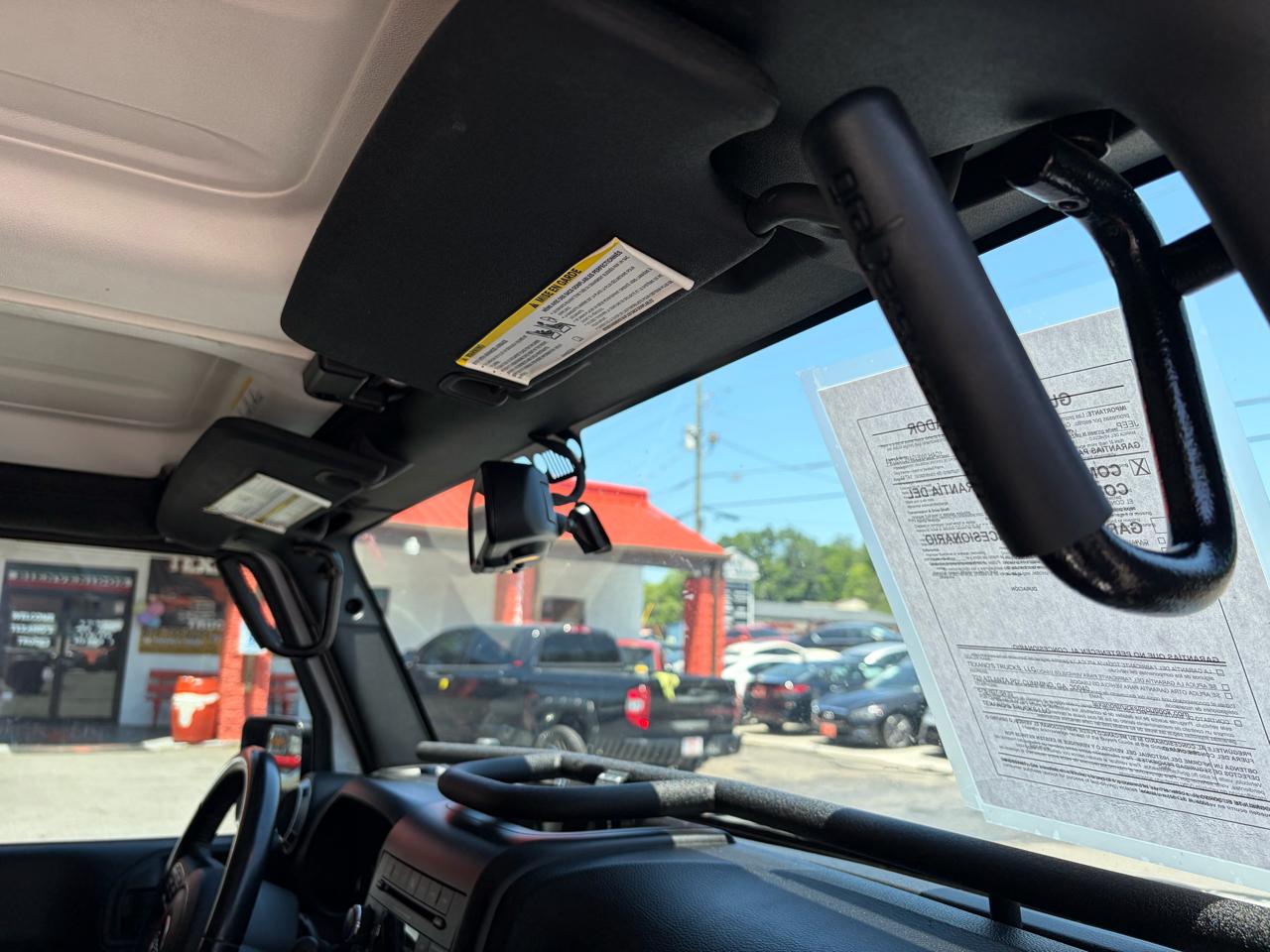 Jeep Wrangler Unlimited 4WD 4dr Sahara 2015