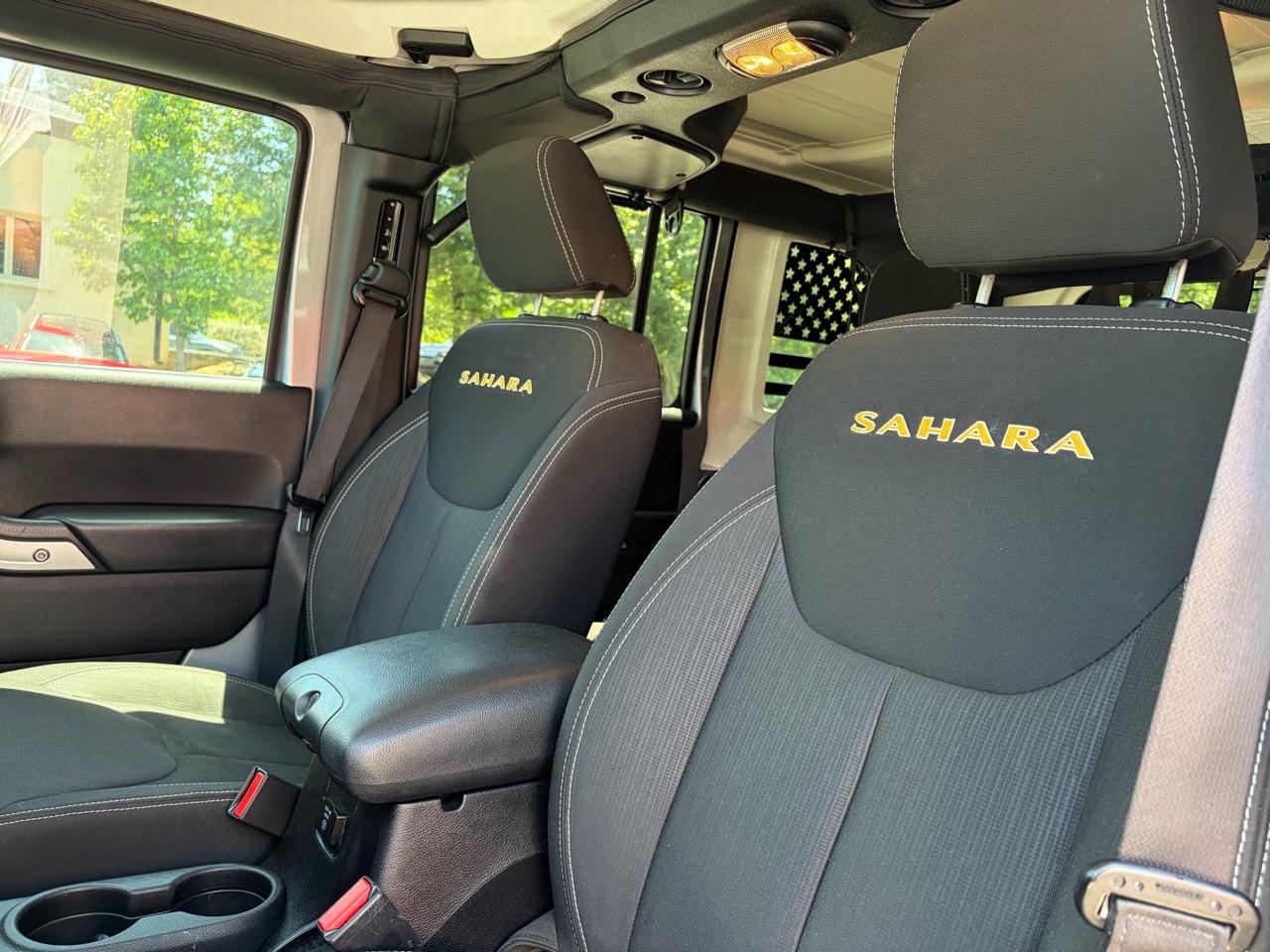 Jeep Wrangler Unlimited 4WD 4dr Sahara 2015