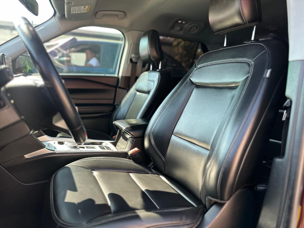 Ford Explorer XLT RWD 2022