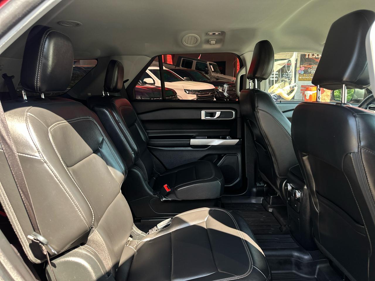 Ford Explorer XLT RWD 2022