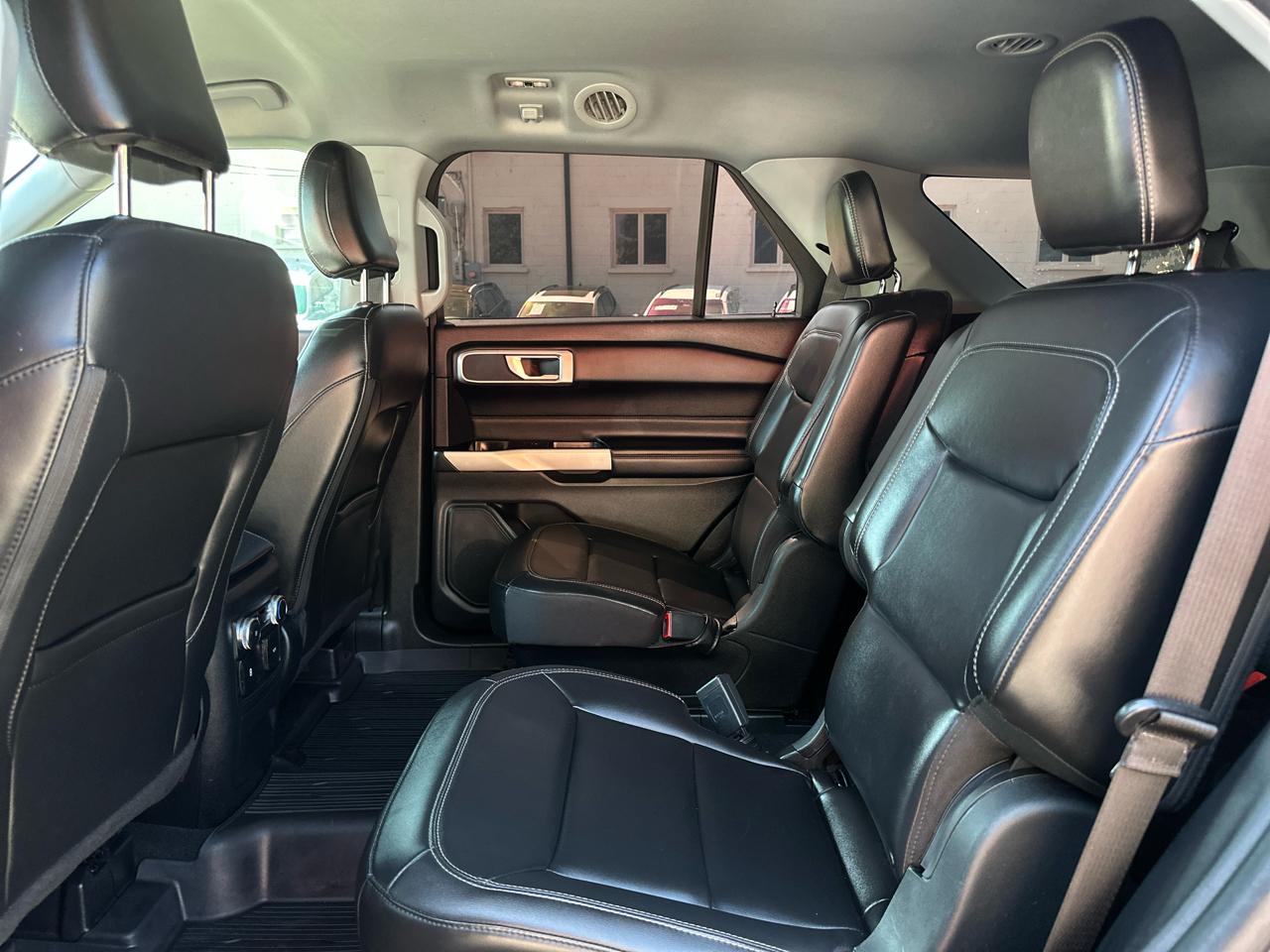 Ford Explorer XLT RWD 2022