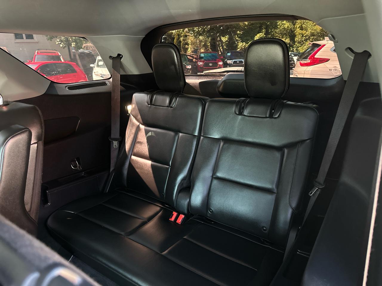 Ford Explorer XLT RWD 2022