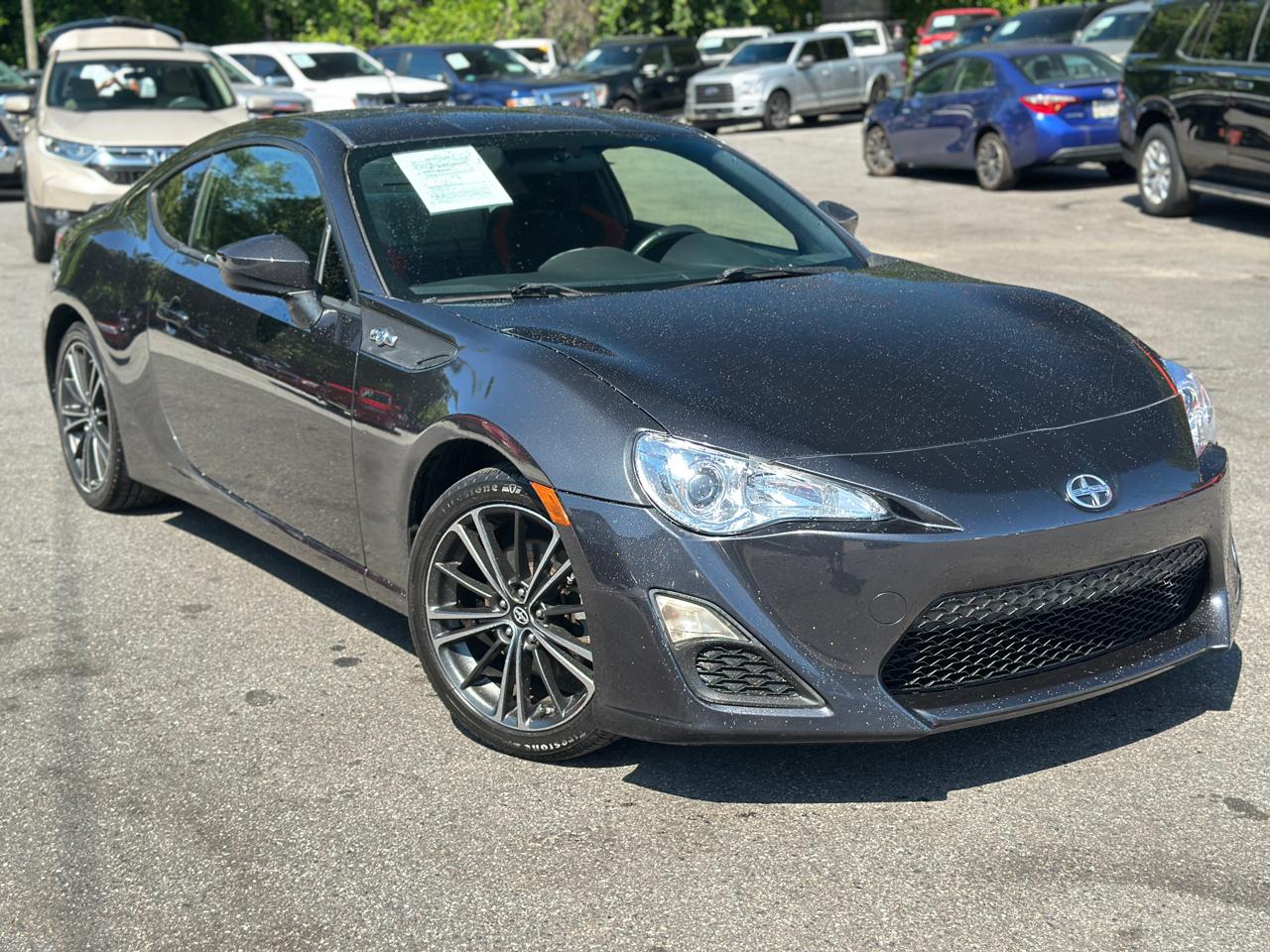 Scion FR-S 2dr Cpe Man (Natl) 2013