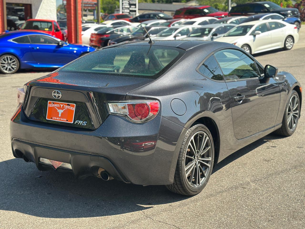Scion FR-S 2dr Cpe Man (Natl) 2013