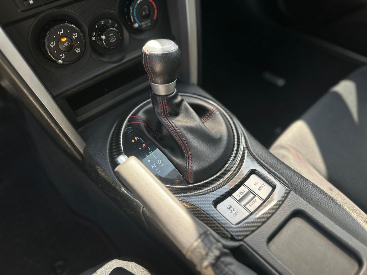 Scion FR-S 2dr Cpe Man (Natl) 2013
