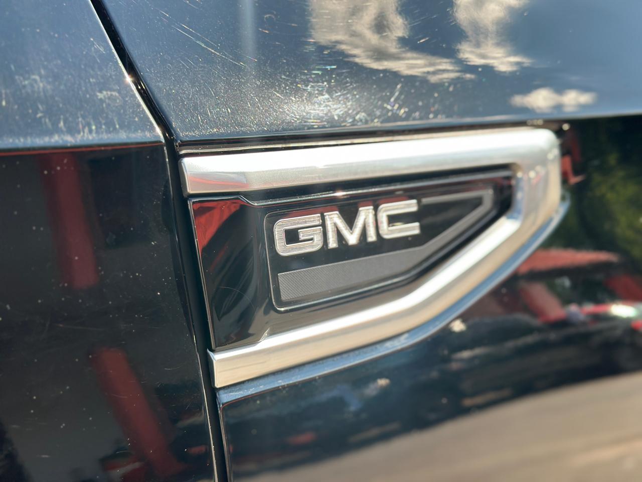 GMC Yukon 4WD 4dr Denali 2021