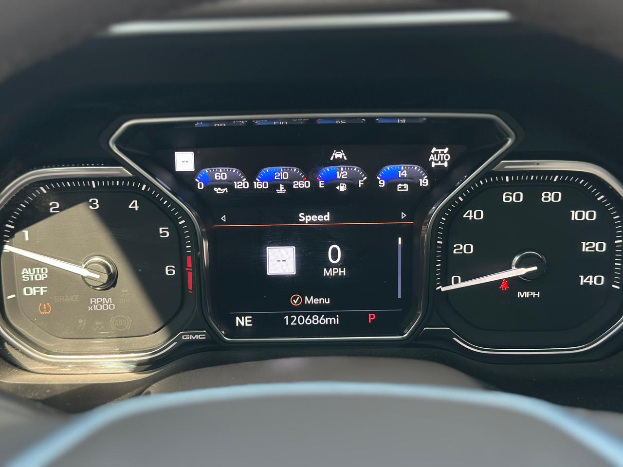 GMC Yukon 4WD 4dr Denali 2021