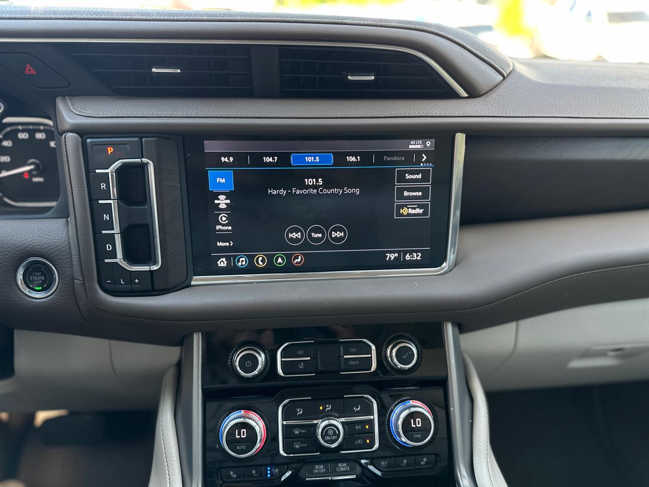 GMC Yukon 4WD 4dr Denali 2021