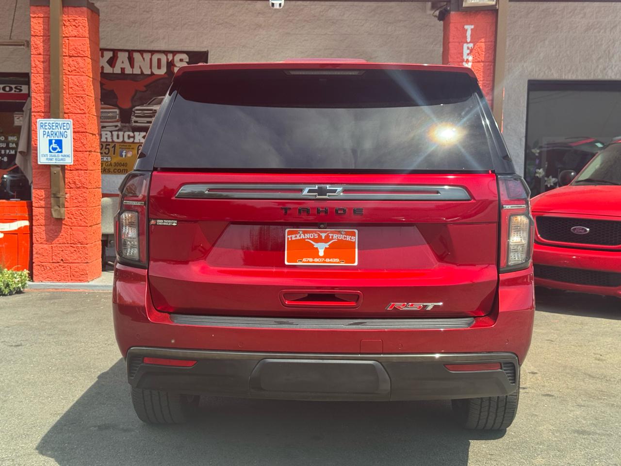 Chevrolet Tahoe 4WD 4dr RST 2021