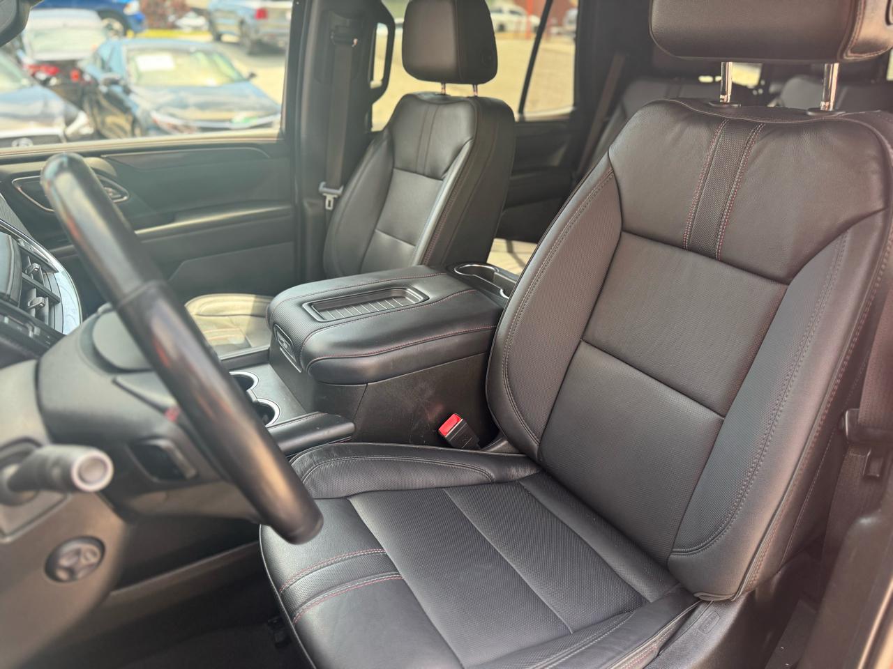 Chevrolet Tahoe 4WD 4dr RST 2021