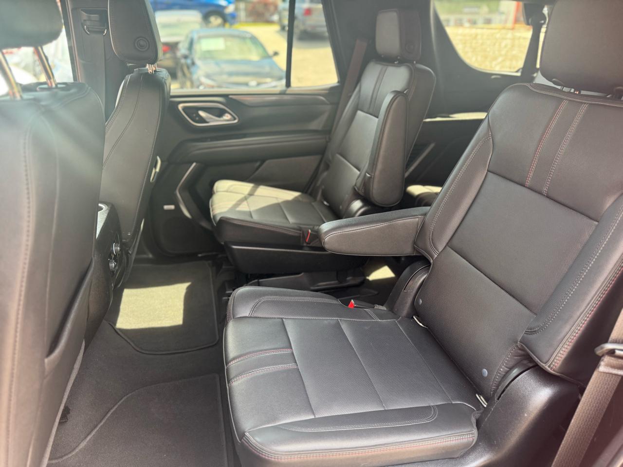 Chevrolet Tahoe 4WD 4dr RST 2021