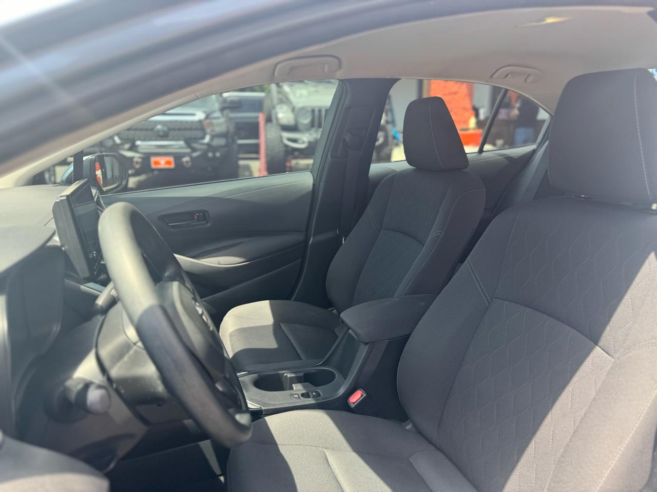 Toyota Corolla LE CVT (Natl) 2023