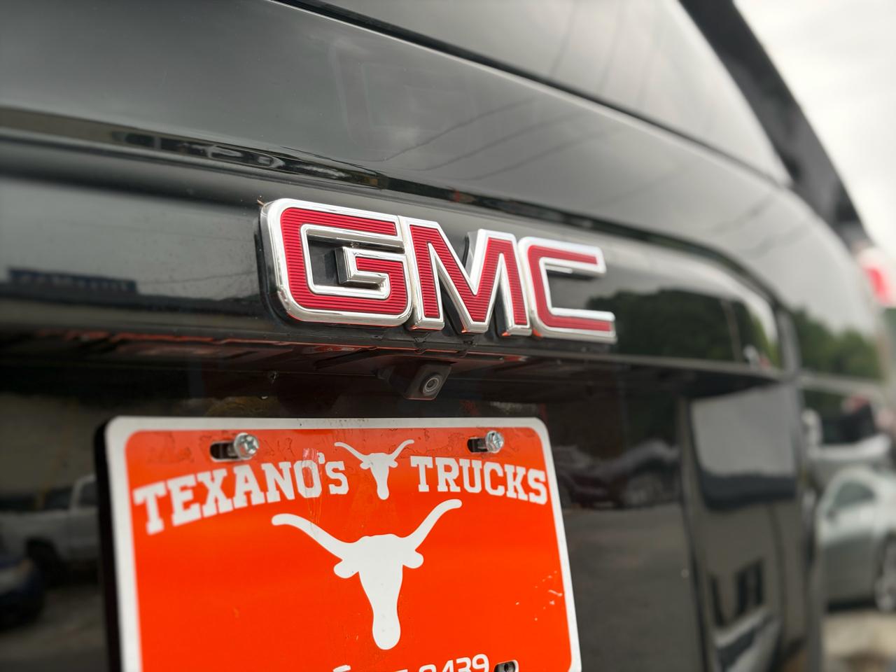 GMC Yukon XL 4WD 4dr SLT 2016