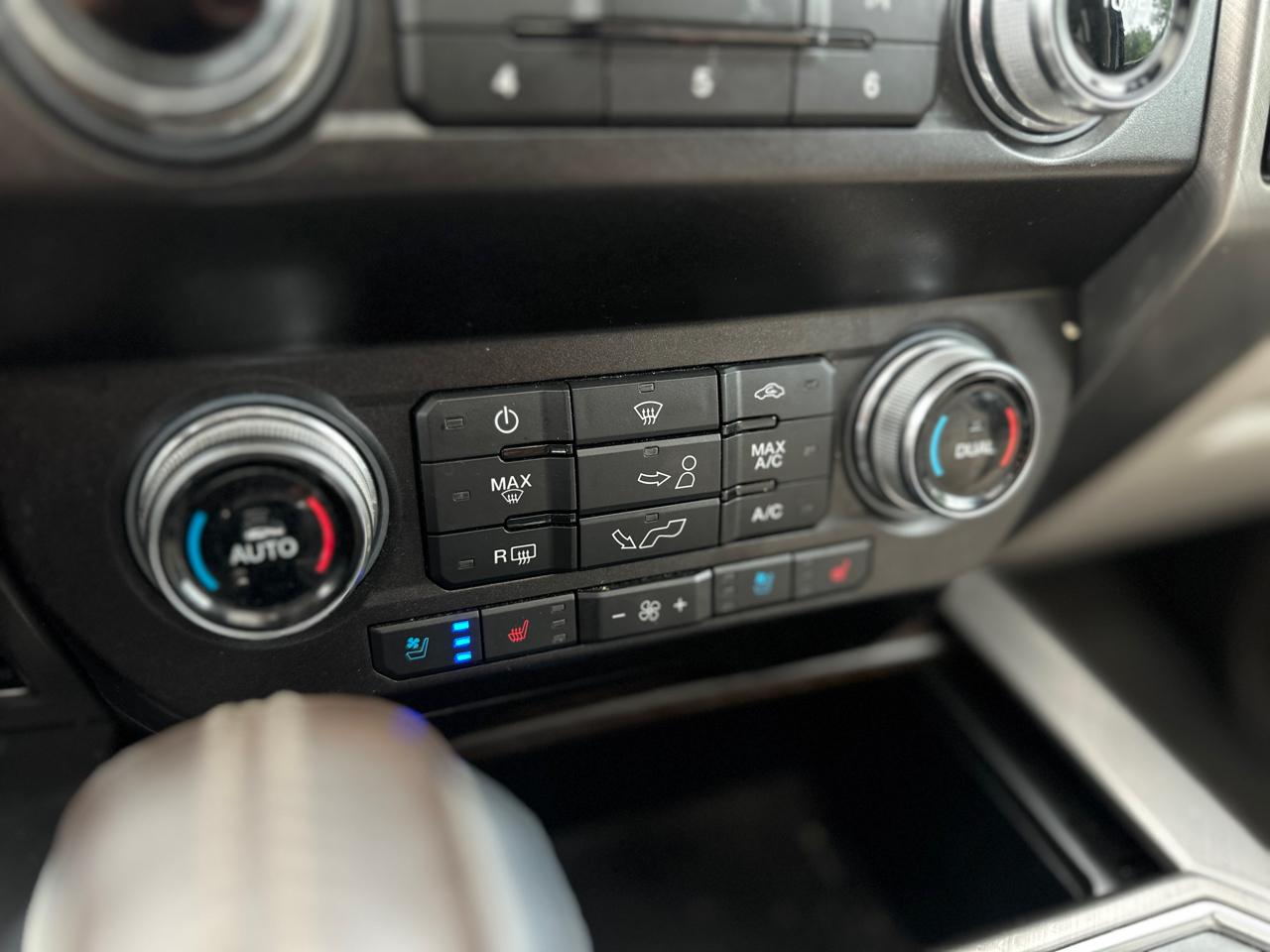 Ford F-150 Limited 4WD SuperCrew 5.5' Box 2020