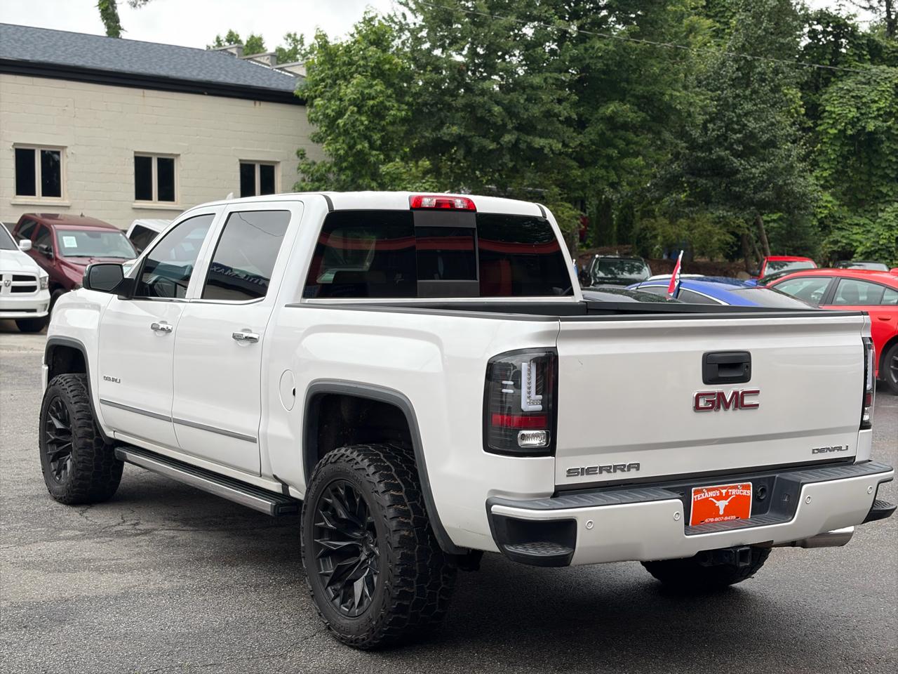 GMC Sierra 1500 4WD Crew Cab 143.5" Denali 2018