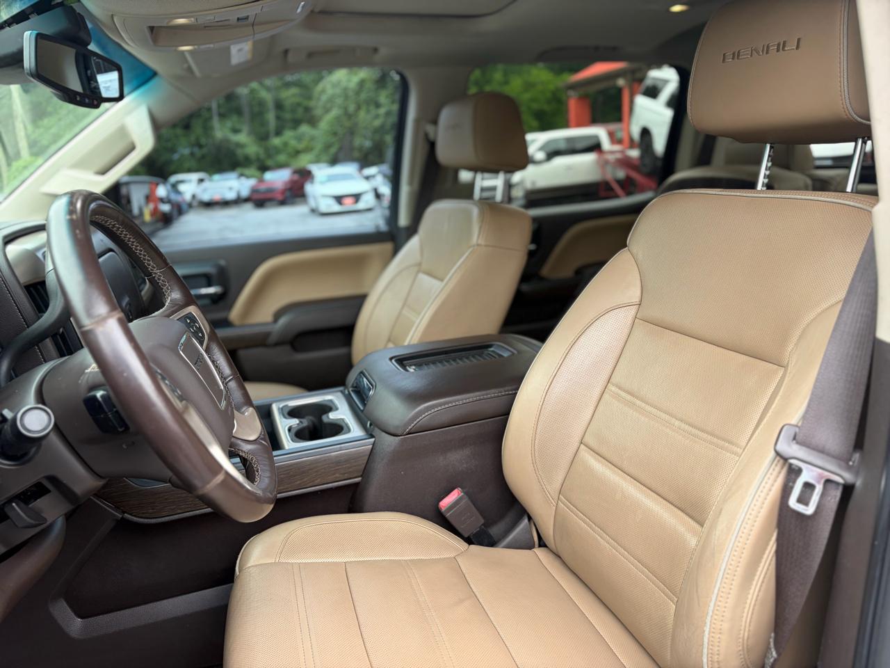 GMC Sierra 1500 4WD Crew Cab 143.5" Denali 2018