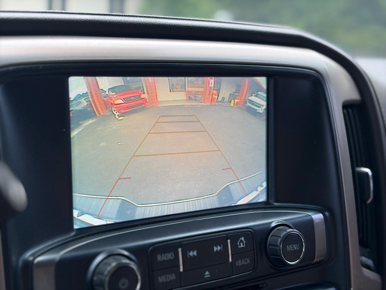 GMC Sierra 1500 4WD Crew Cab 143.5" Denali 2018