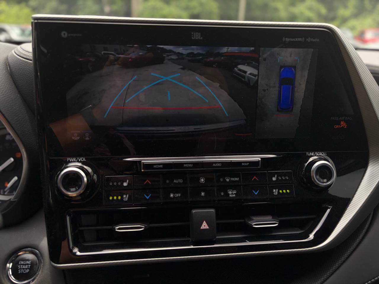 Toyota Highlander Platinum FWD (Natl) 2022