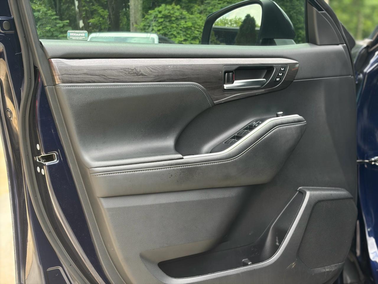 Toyota Highlander Platinum FWD (Natl) 2022