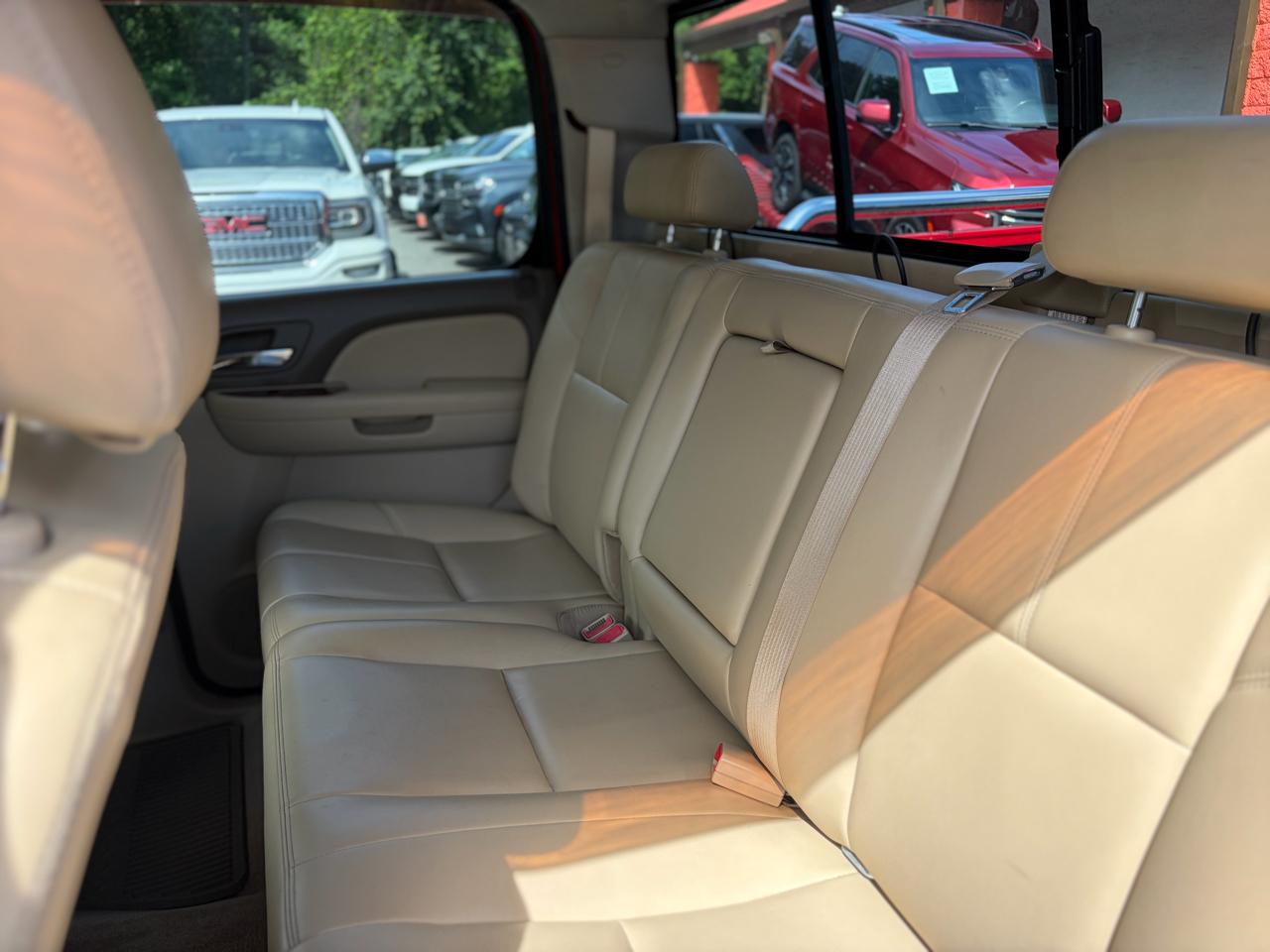 Chevrolet Silverado 1500 2WD Crew Cab 143.5" LTZ 2010