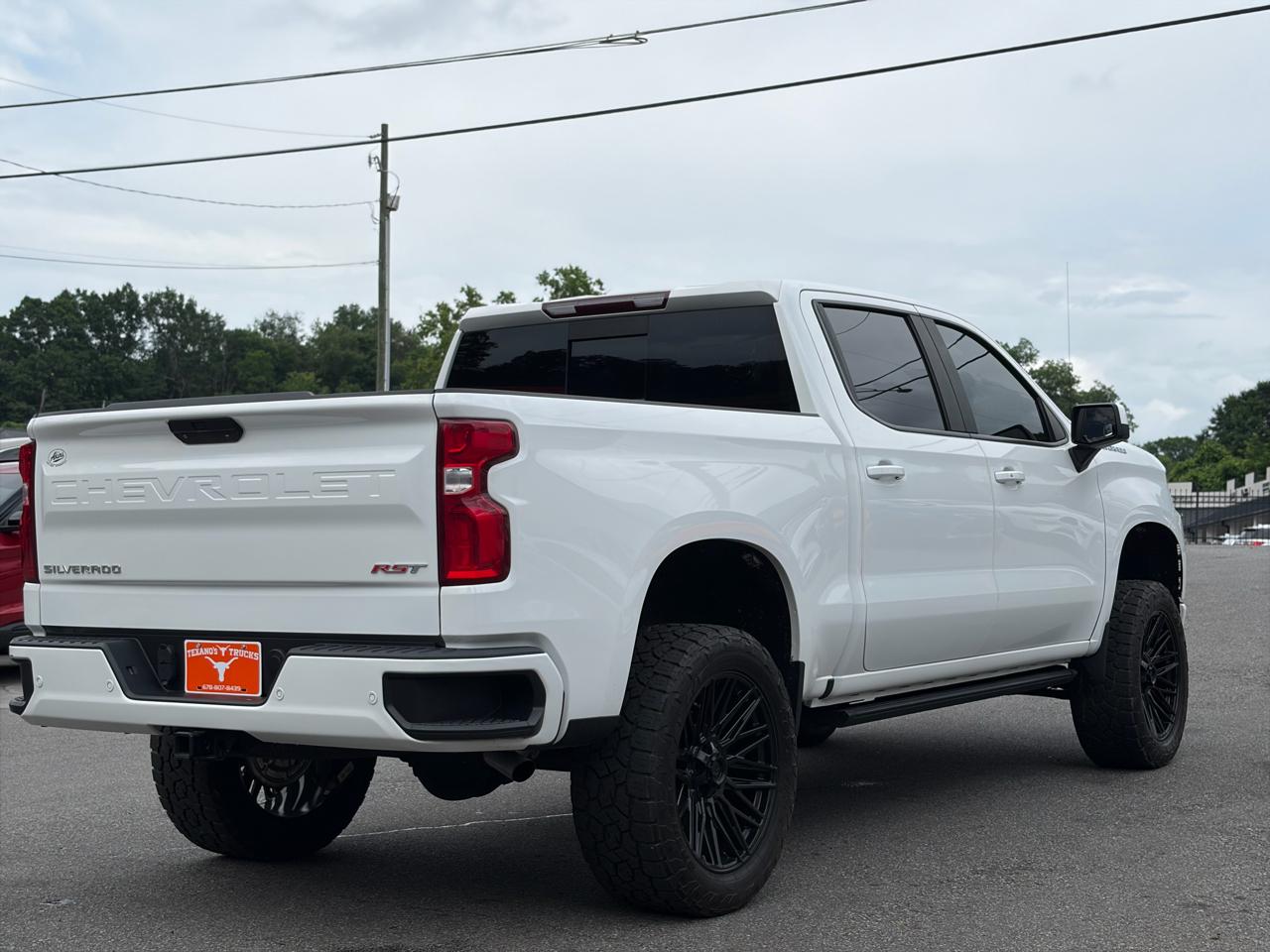 Chevrolet Silverado 1500 2WD Crew Cab 147" RST 2021