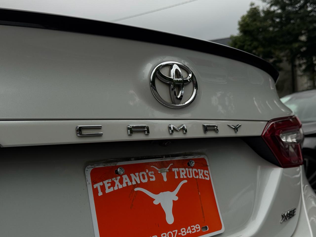 Toyota Camry  2018