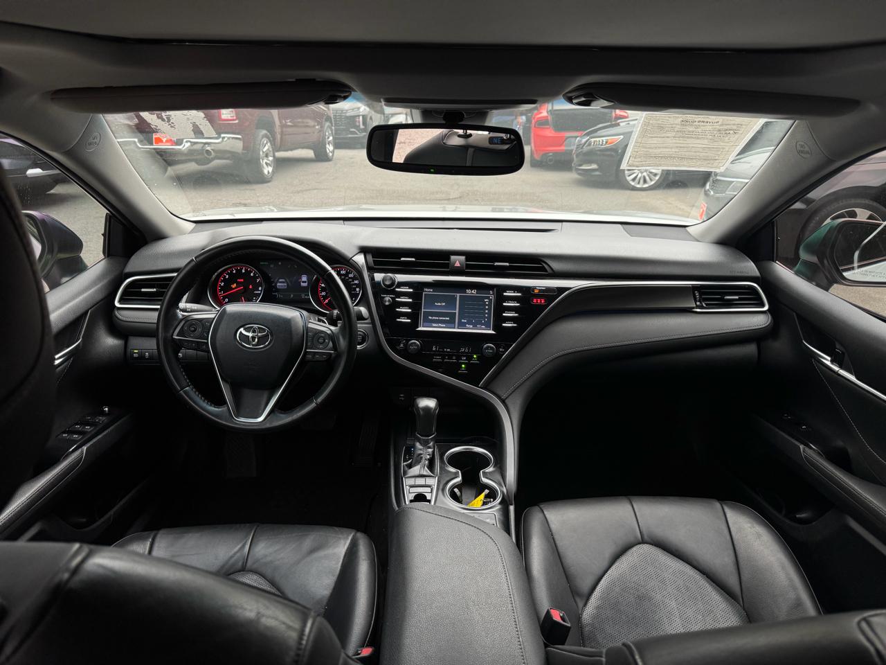 Toyota Camry  2018