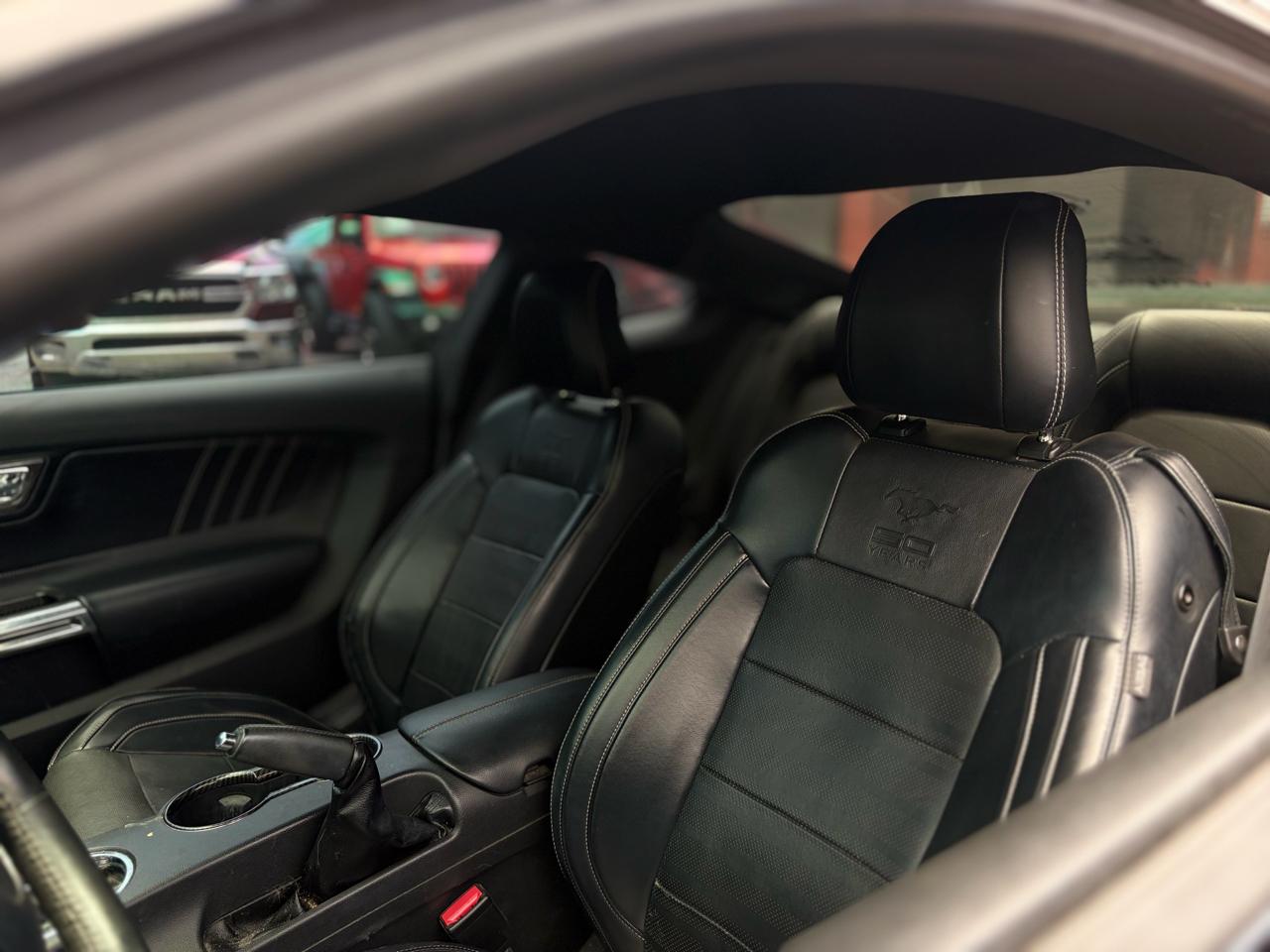 Ford MUSTANG GT  2015