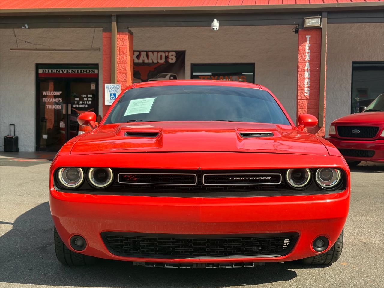 Dodge Challenger 2dr Cpe R/T Scat Pack 2016