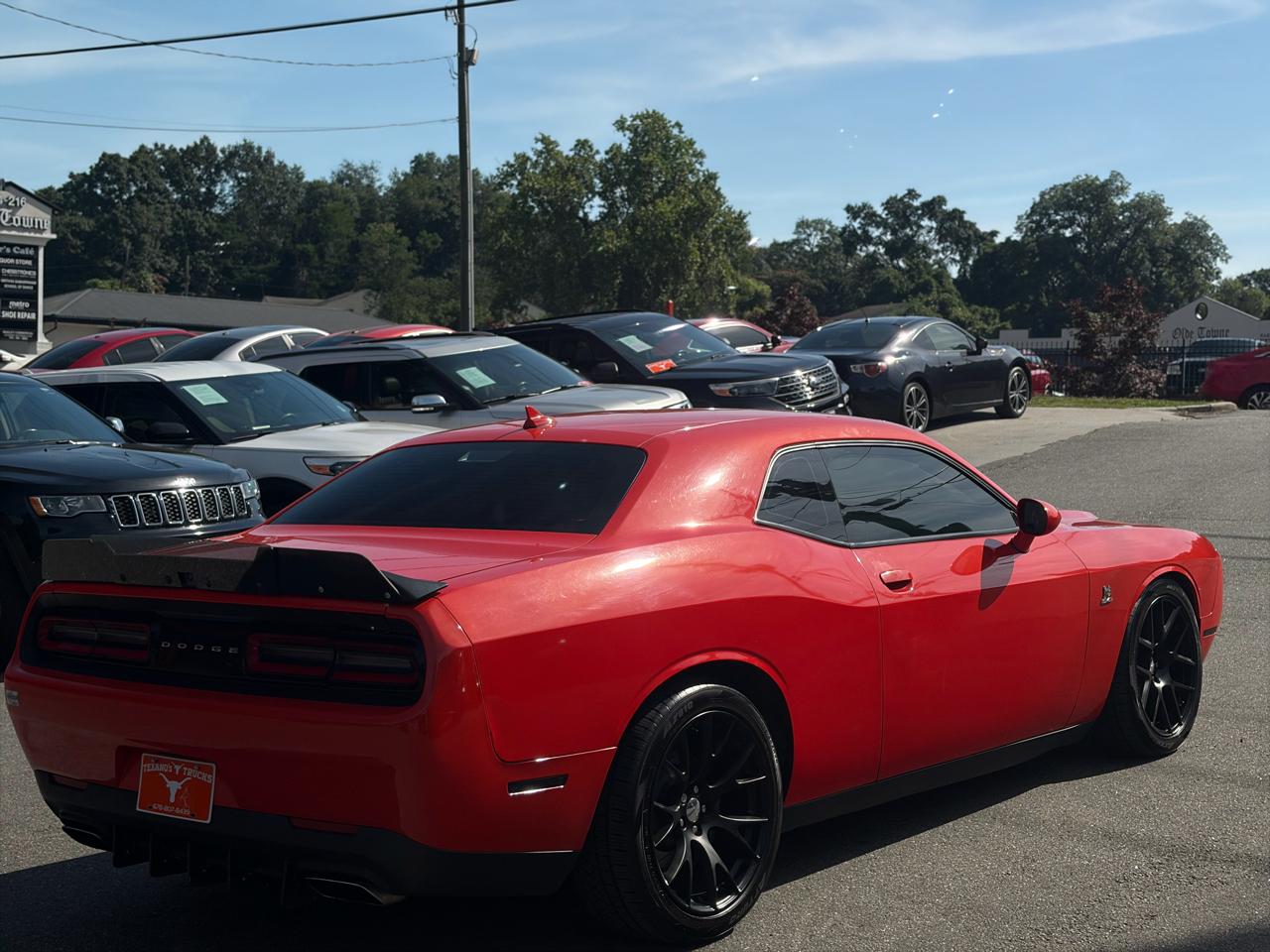 Dodge Challenger 2dr Cpe R/T Scat Pack 2016