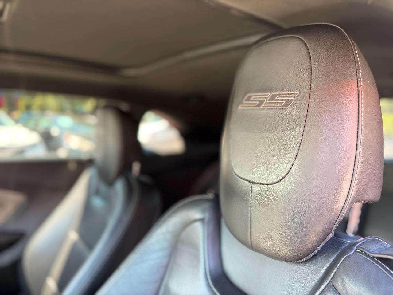 Chevrolet Camaro 2dr Cpe 2SS 2010