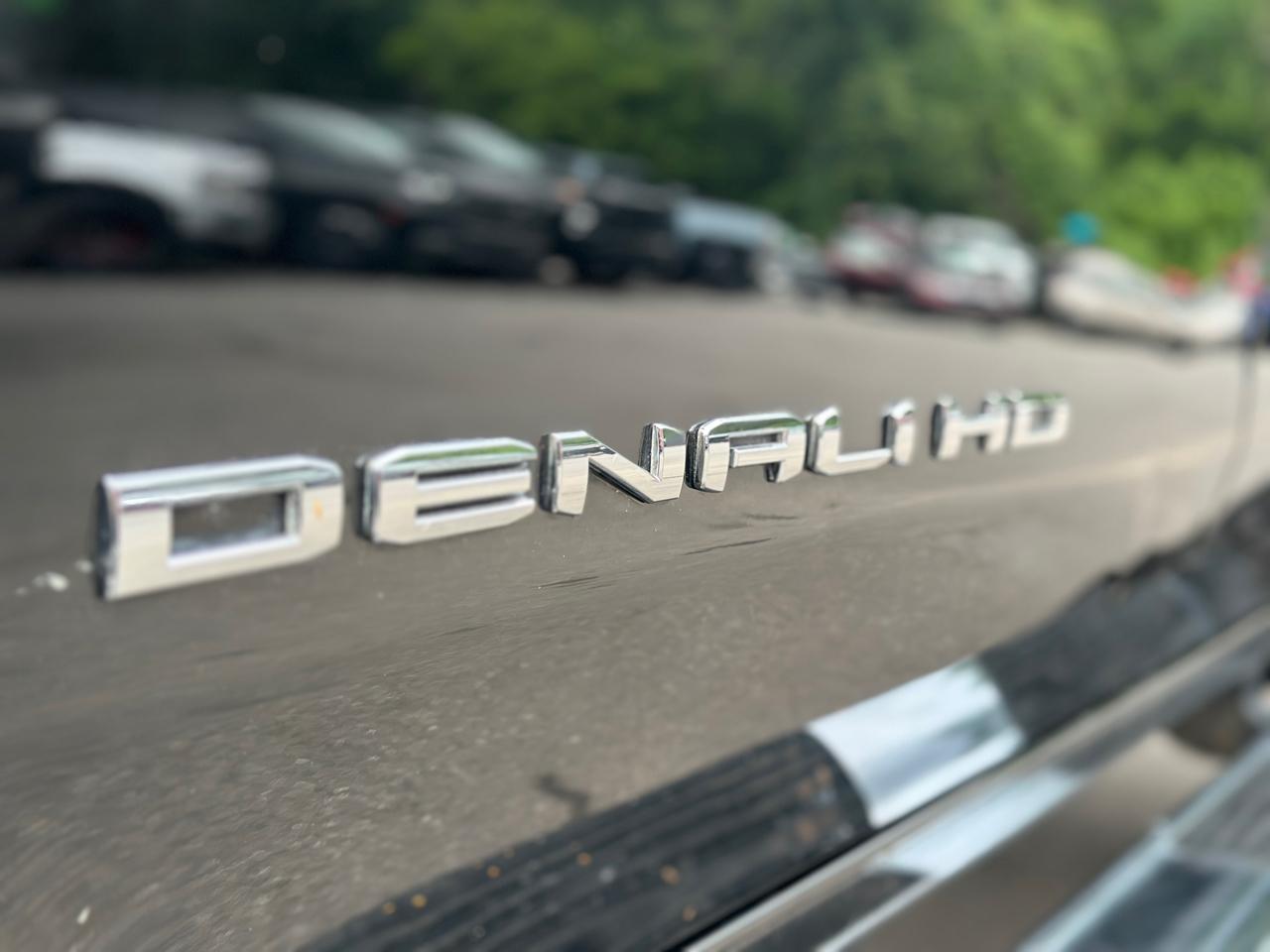 GMC Sierra 2500HD 4WD Crew Cab 159" Denali 2023