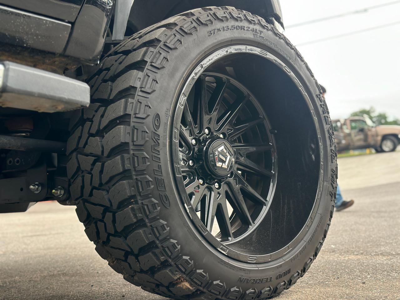 GMC Sierra 2500HD 4WD Crew Cab 159" Denali 2023