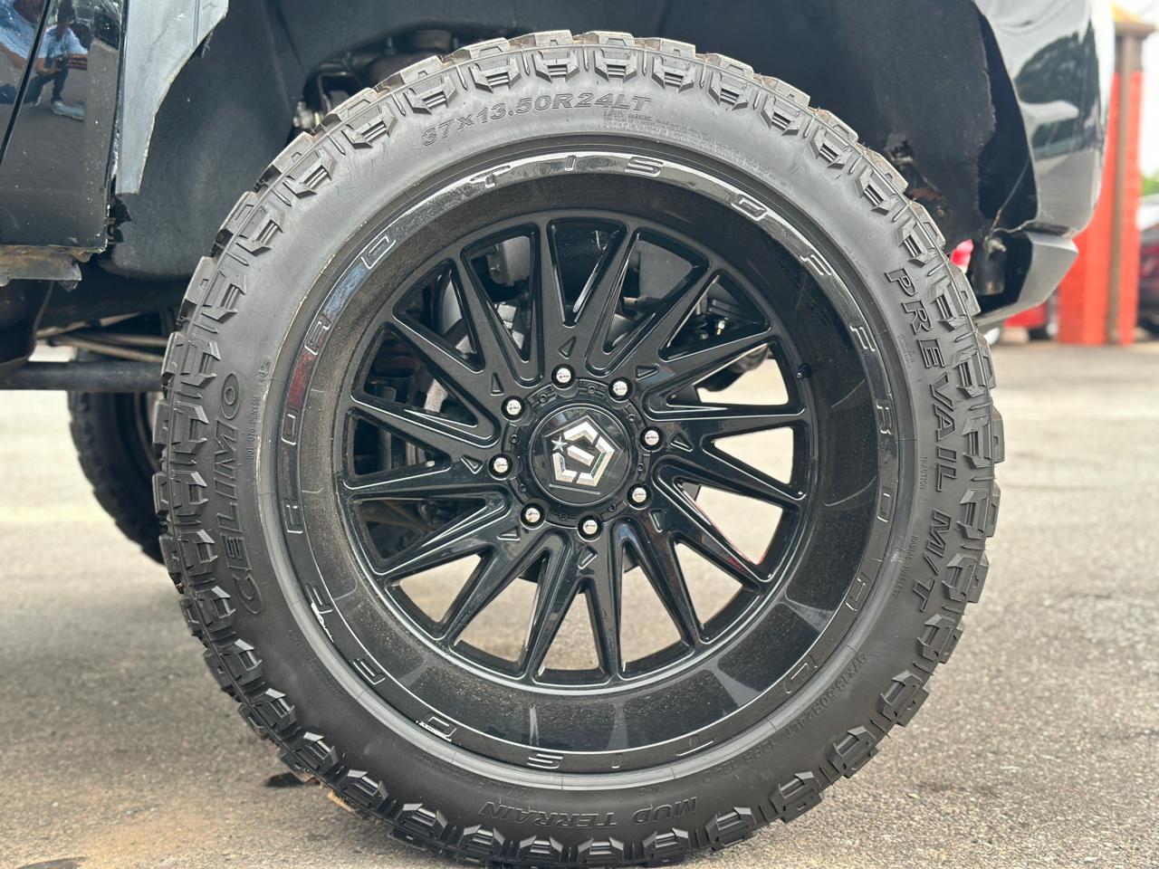 GMC Sierra 2500HD 4WD Crew Cab 159" Denali 2023